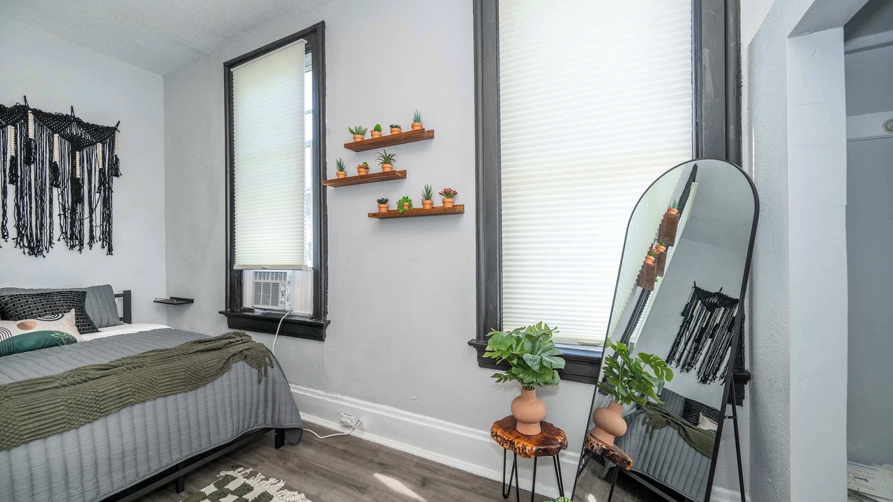 Photo of Others in Walnut Hills