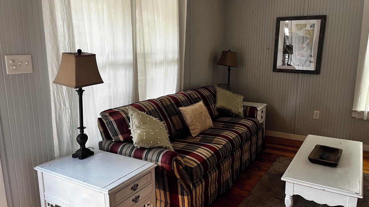 Photo of Livingroom in Westminster