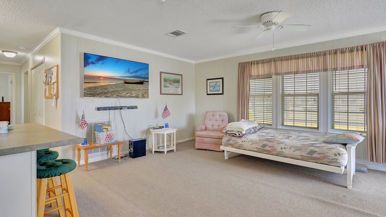 Photo of Bedroom in Charlotte Park