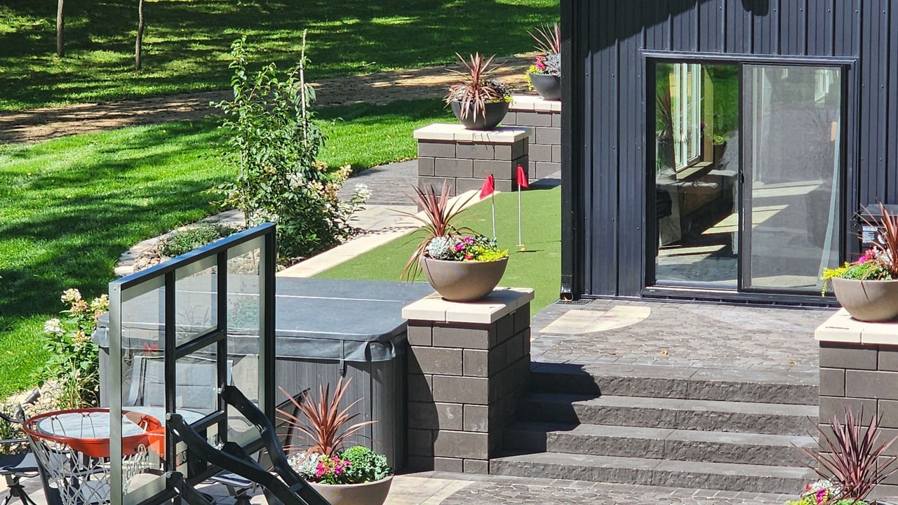 Photo of Patio Balcony in Maiden Rock