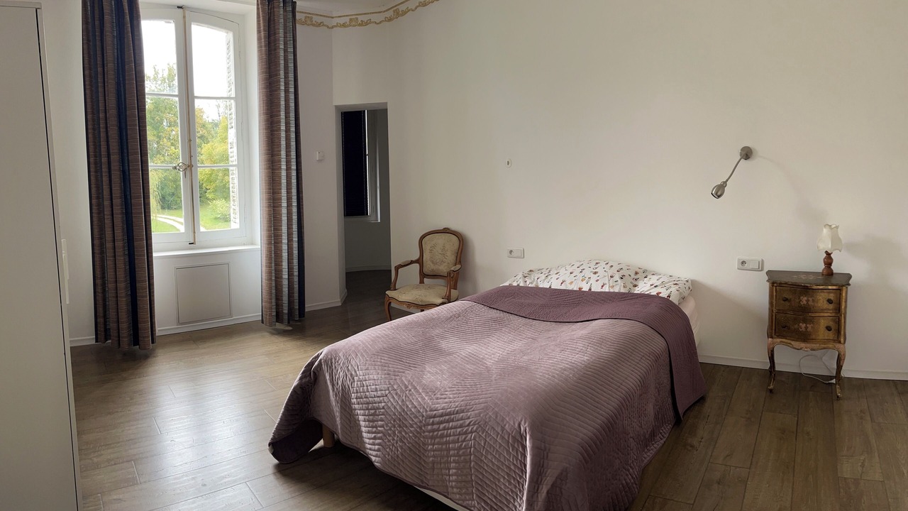 Photo of Bedroom in Salles-en-Toulon