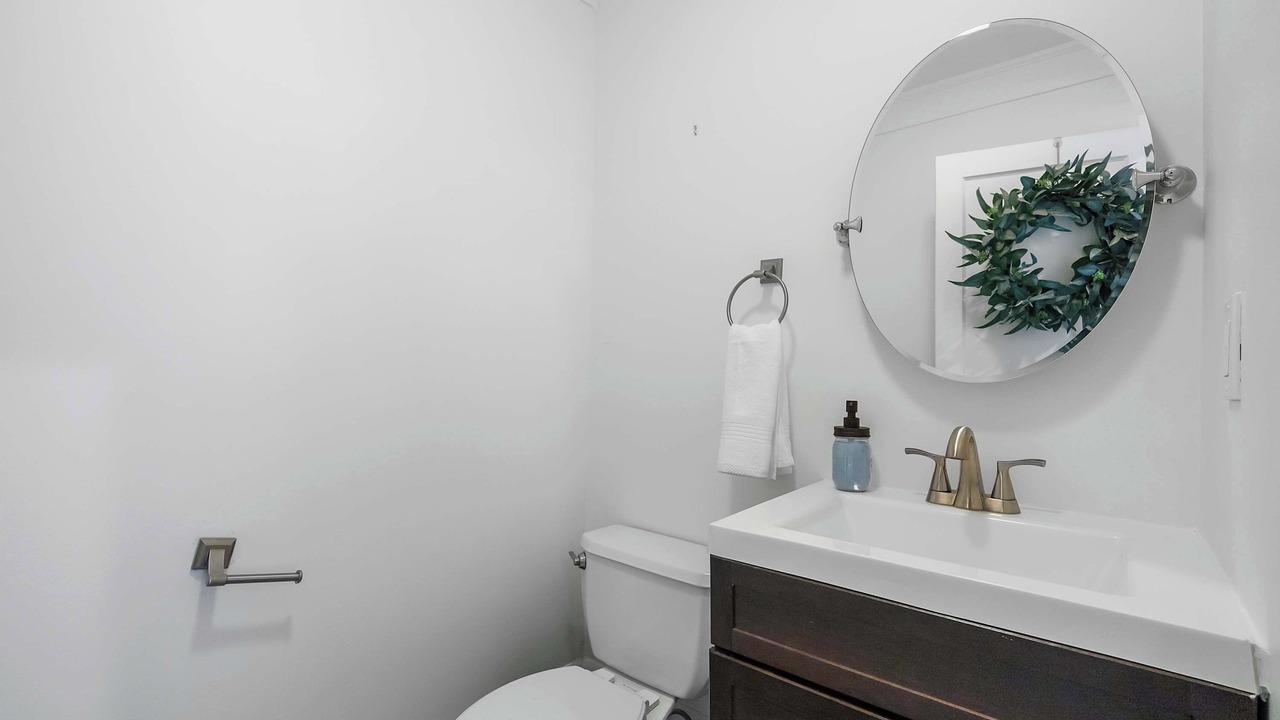Photo of Bedroom in Franklin Park