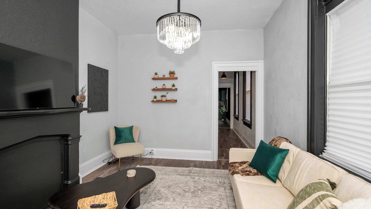 Photo of Bedroom in Walnut Hills