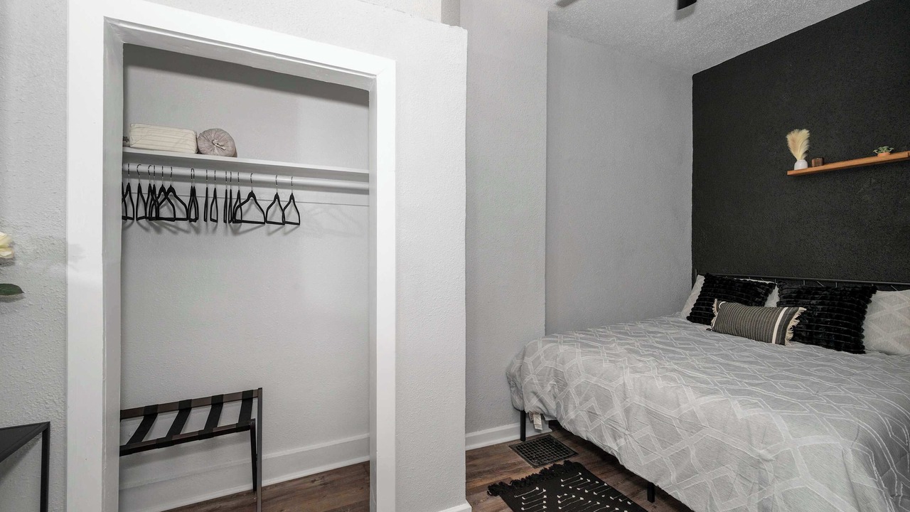 Photo of Others in Walnut Hills