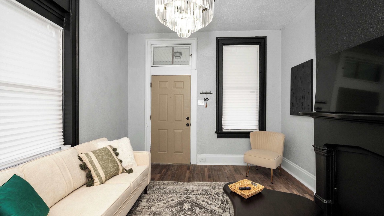 Photo of Bedroom in Walnut Hills