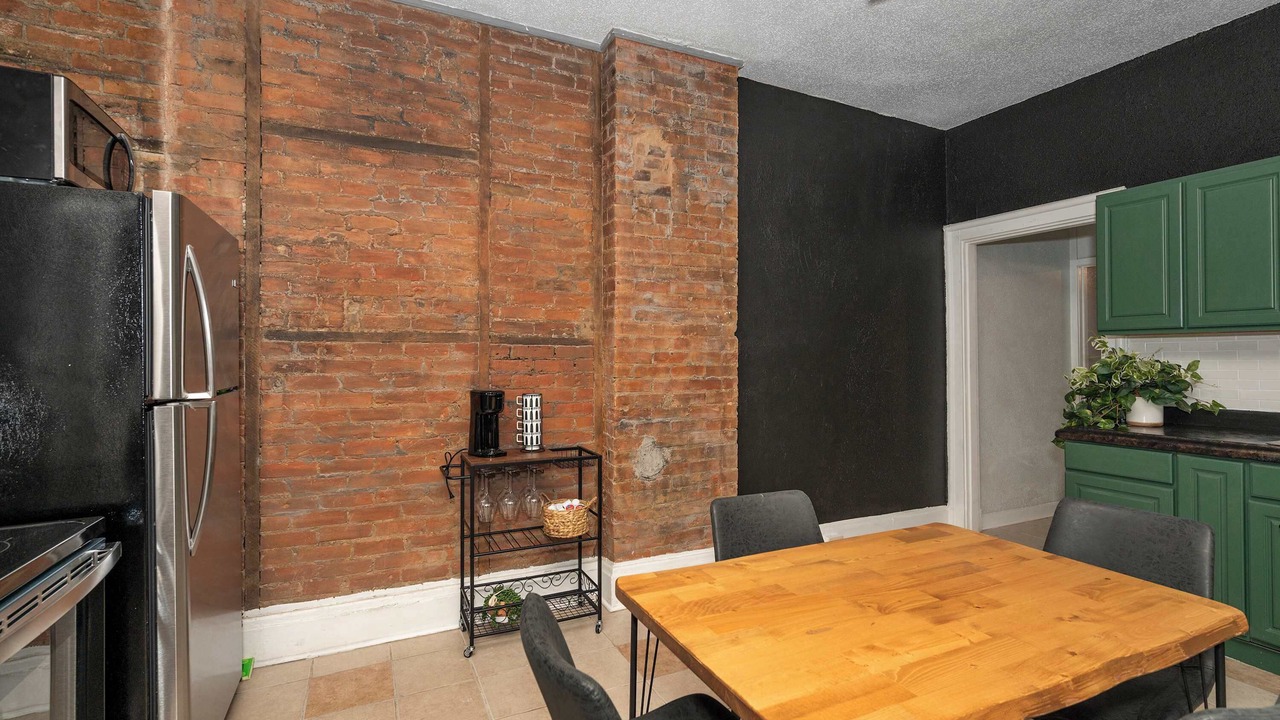 Photo of Others in Walnut Hills