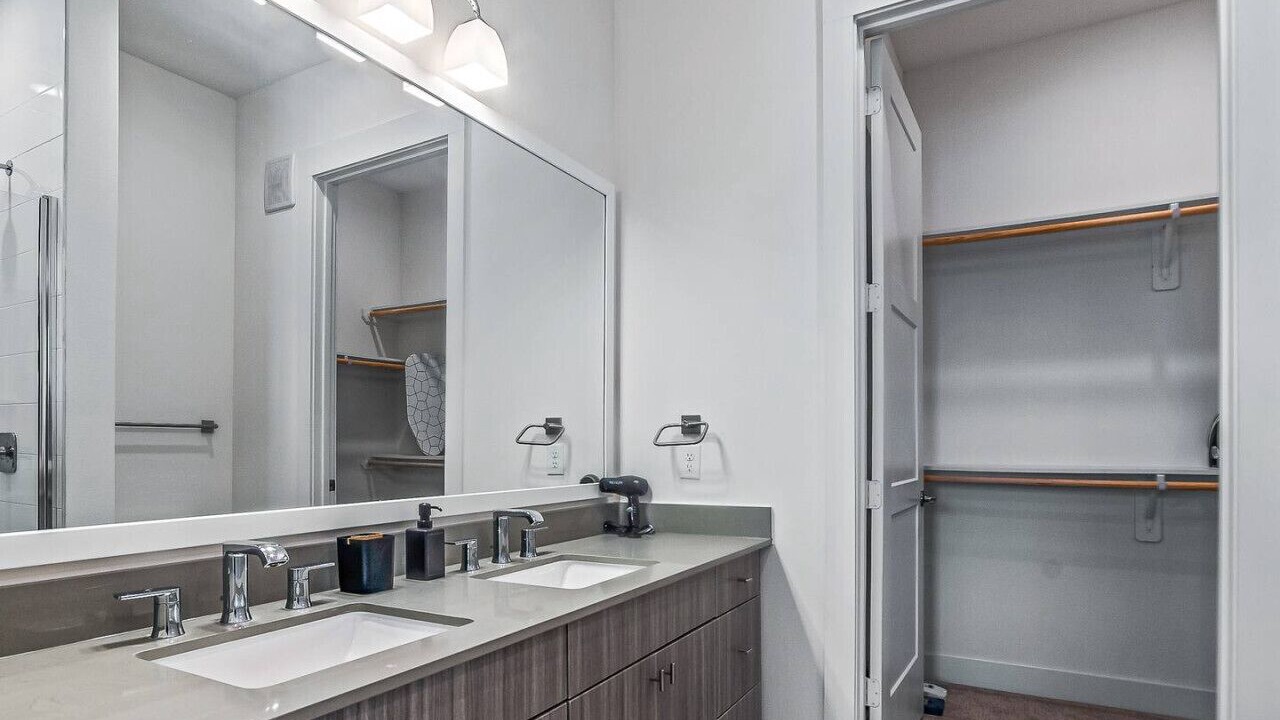 Photo of Bathroom in West Oak Hill