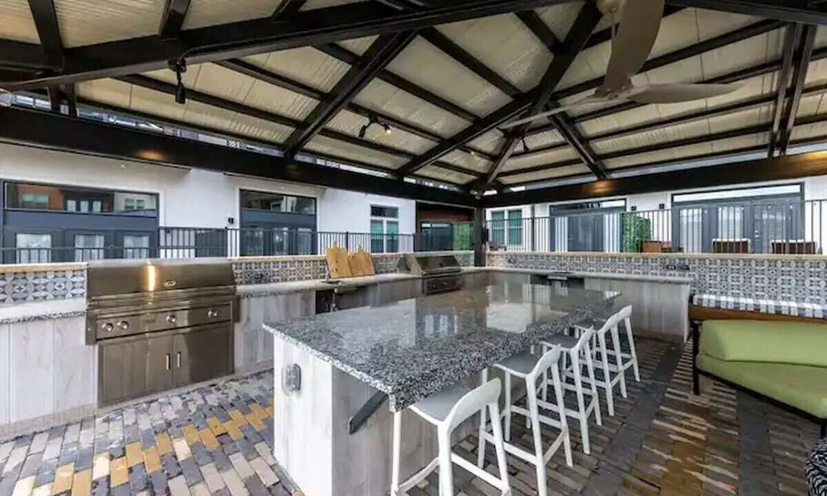 Photo of Outdoor in West Oak Hill