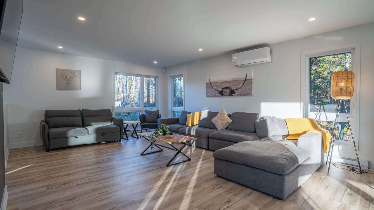 Photo of Livingroom in Saint Come