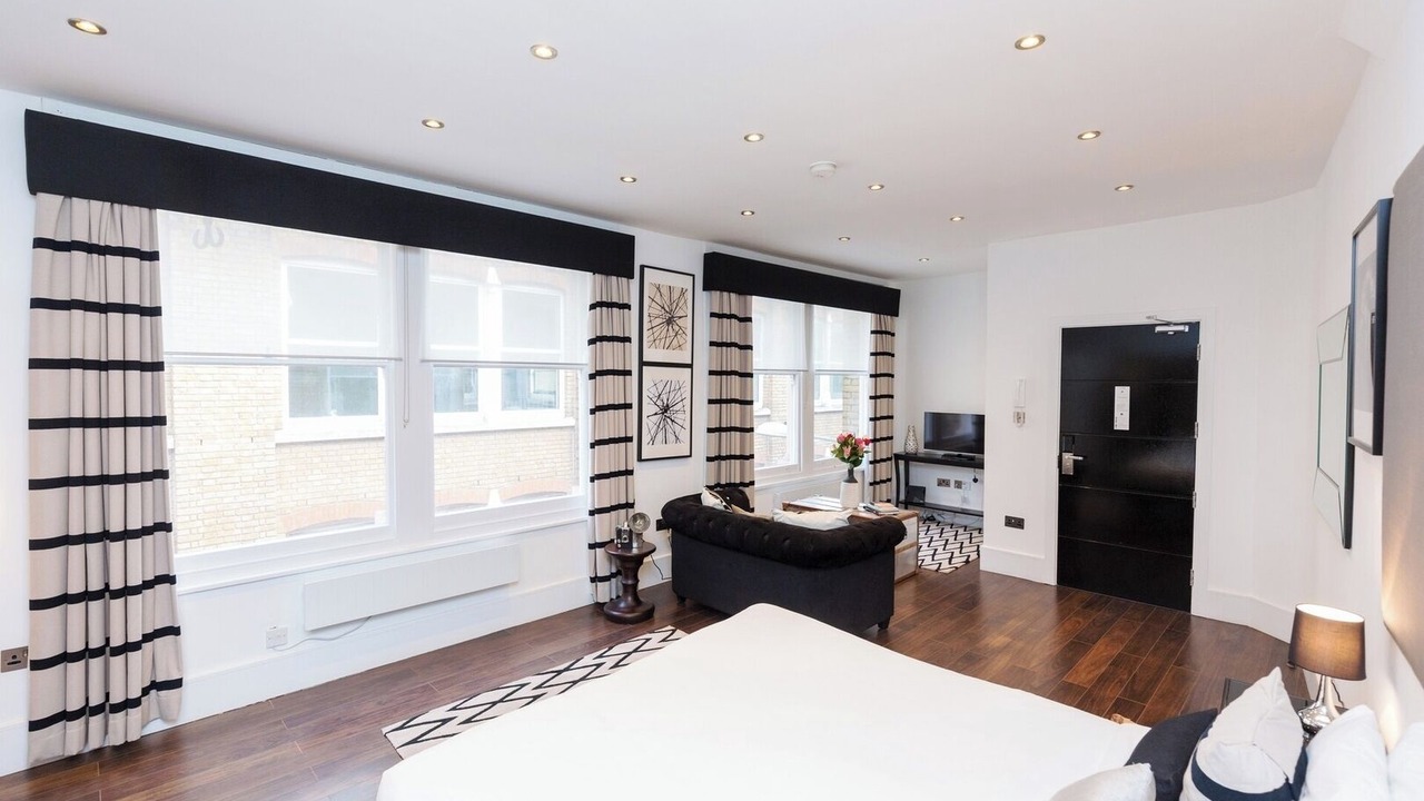 Photo of Others in The City of London