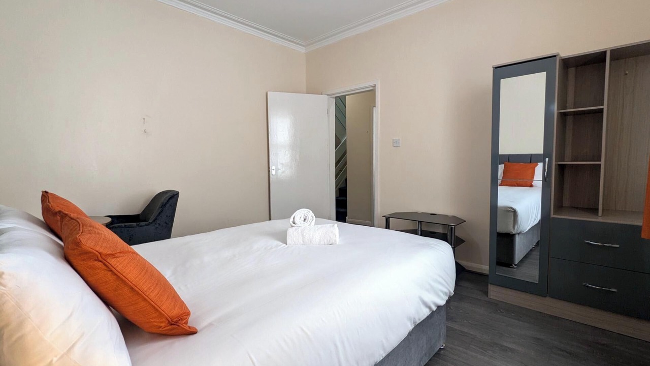 Photo of Bedroom in Clayton