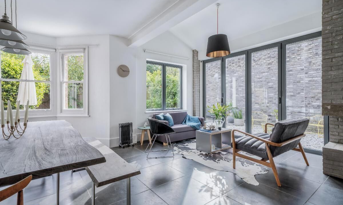 Photo of Livingroom in Brent