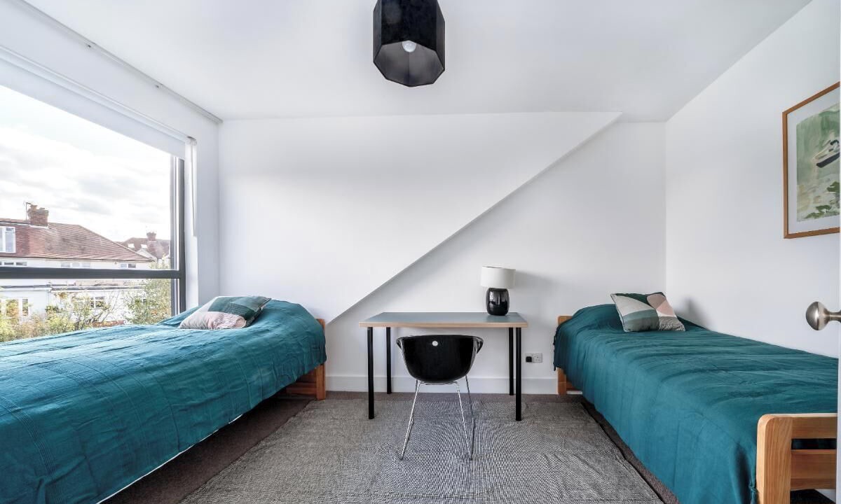 Photo of Bedroom in Brent