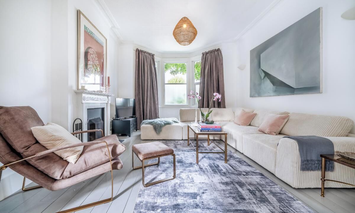 Photo of Livingroom in Brent