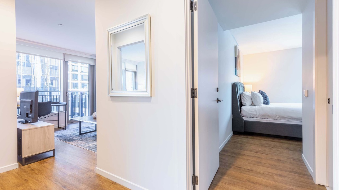 Photo of Bedroom in Seaport District