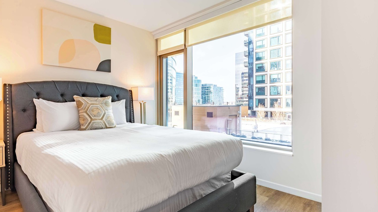 Photo of Bedroom in Seaport District