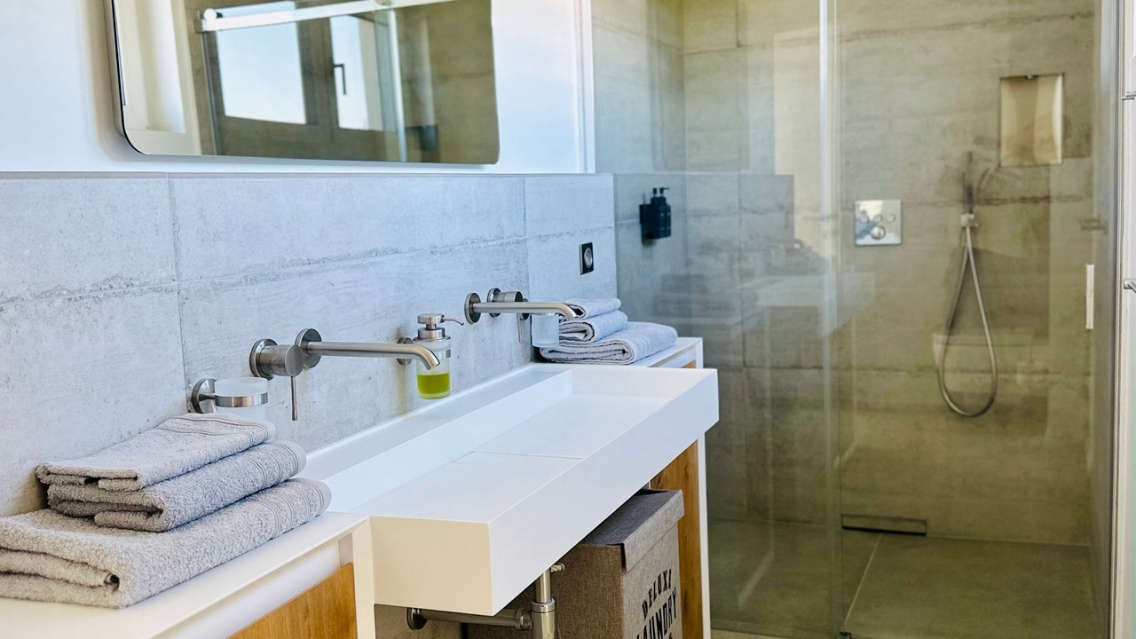 Photo of Bathroom in Saint-Louis