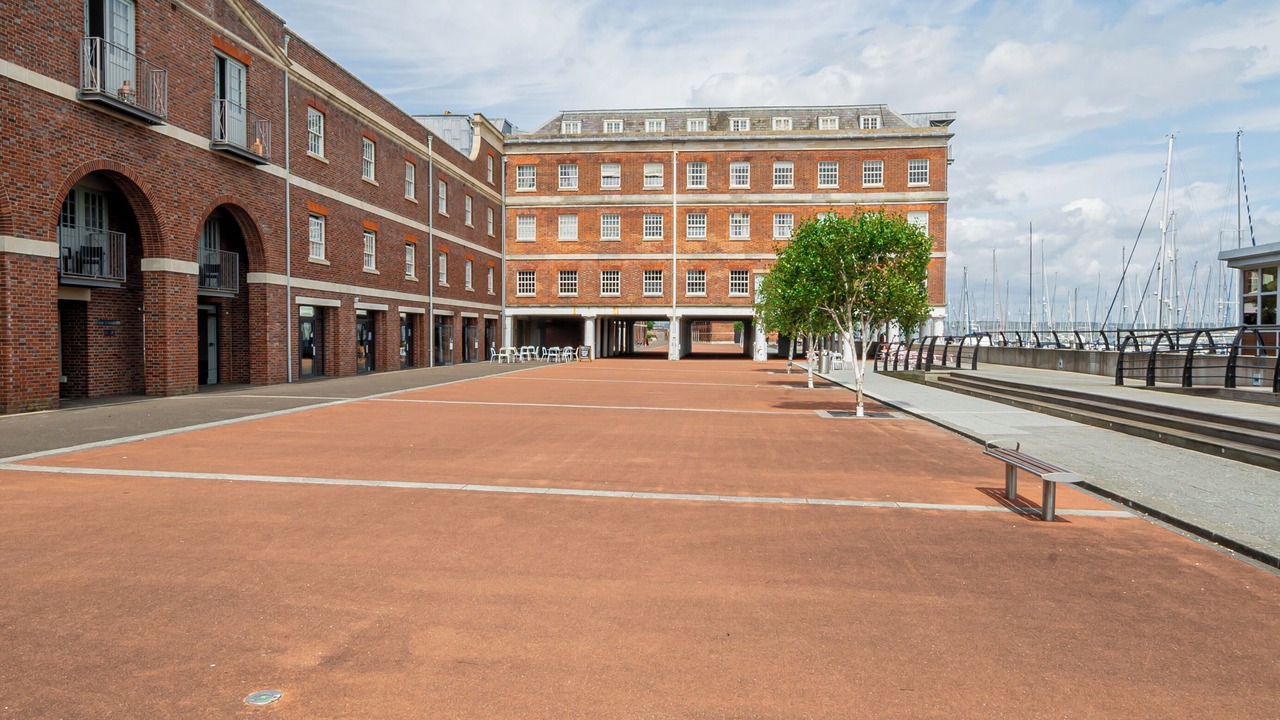 Photo of Others in Gosport