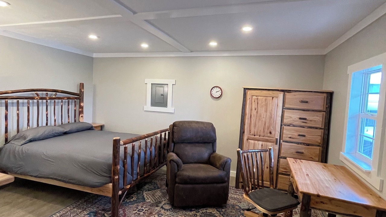 Photo of Bedroom in Millersburg