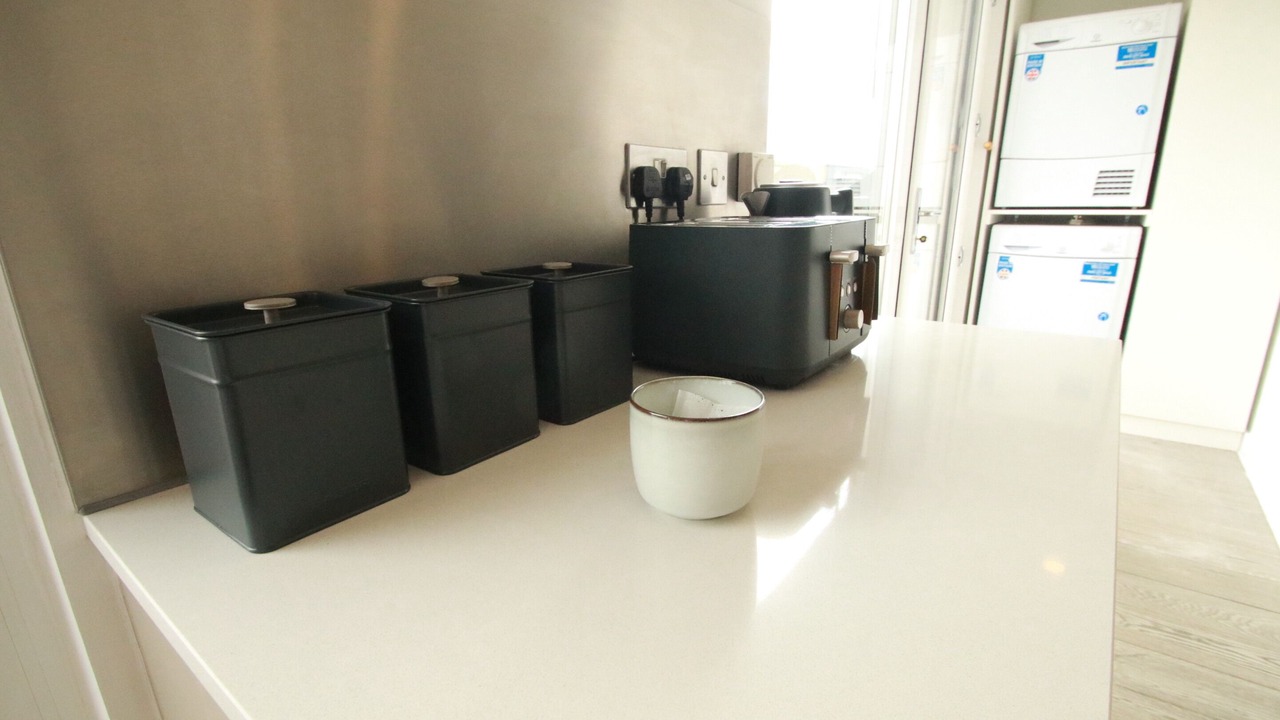 Photo of Others in Whitechapel