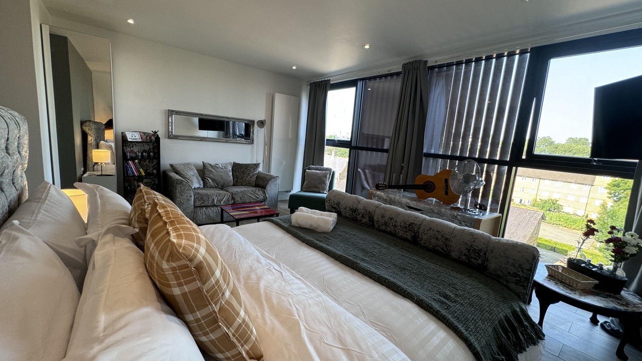 Photo of Others in Weavers