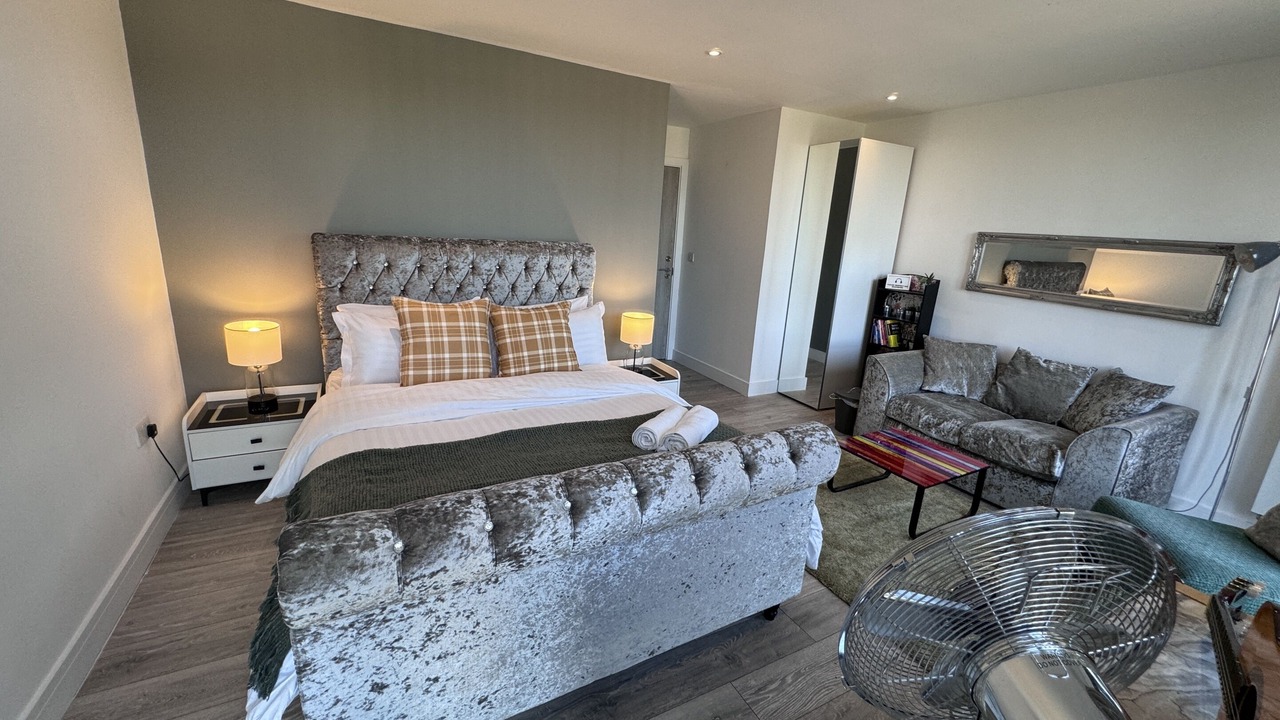 Photo of Others in Weavers