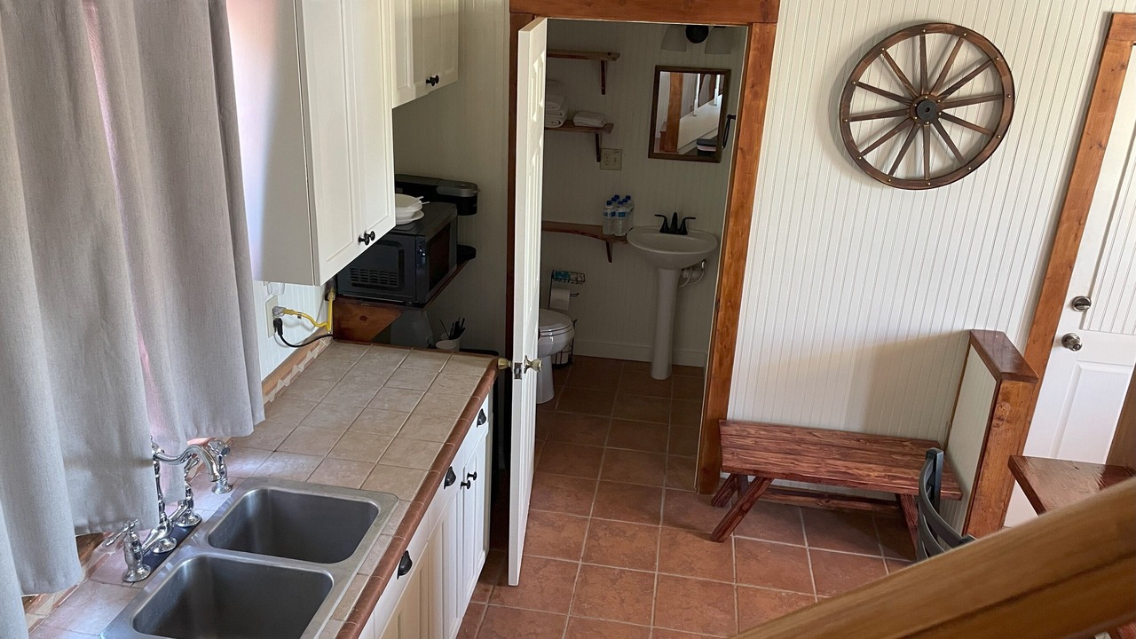 Photo of Kitchen in Study Butte-Terlingua
