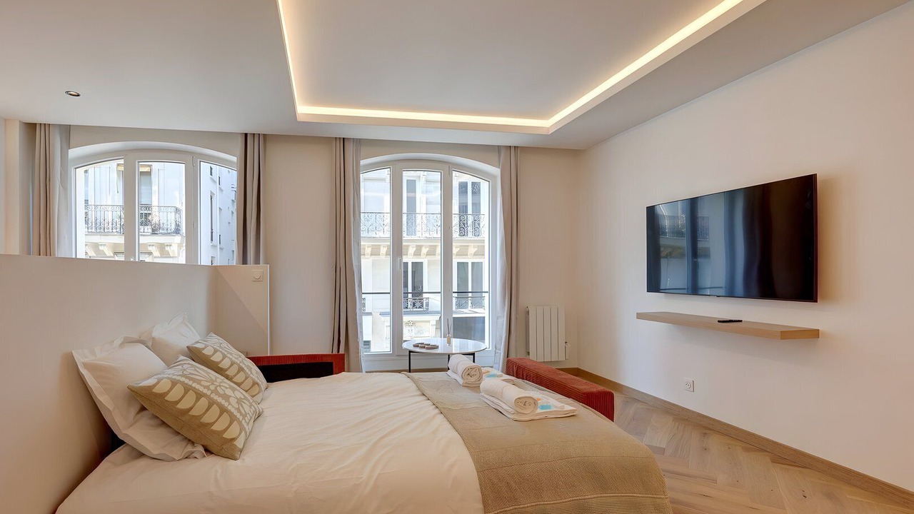 Photo of Bedroom in Arts-et-Metiers