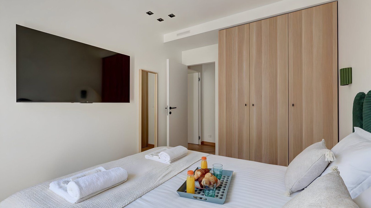 Photo of Bedroom in Arts-et-Metiers