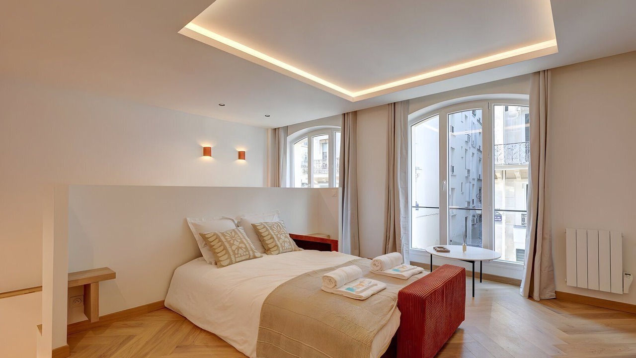 Photo of Bedroom in Arts-et-Metiers