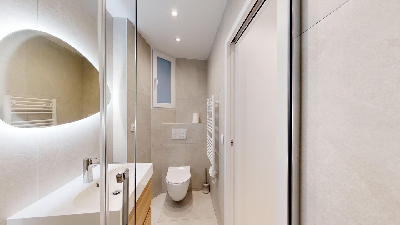 Photo of Bathroom in Arts-et-Metiers