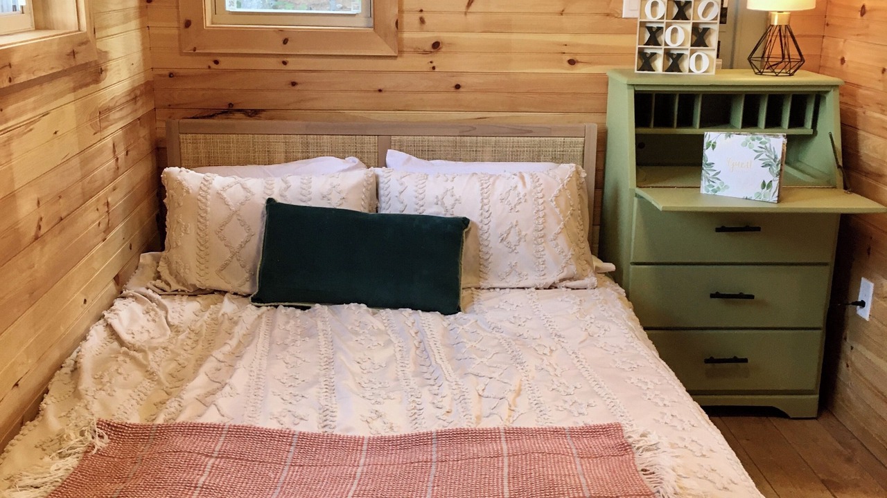 Photo of Bedroom in Goshen