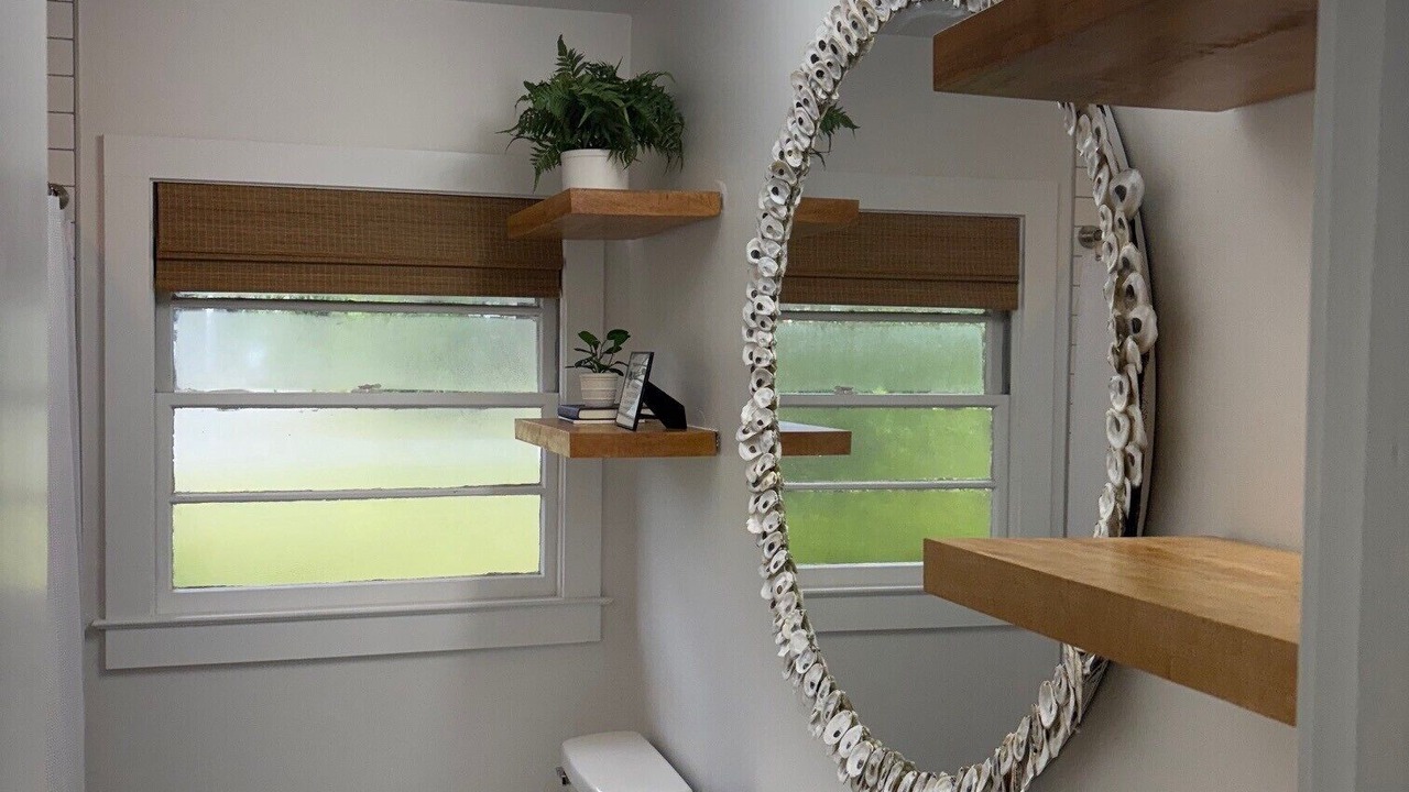 Photo of Bathroom in Hanahan
