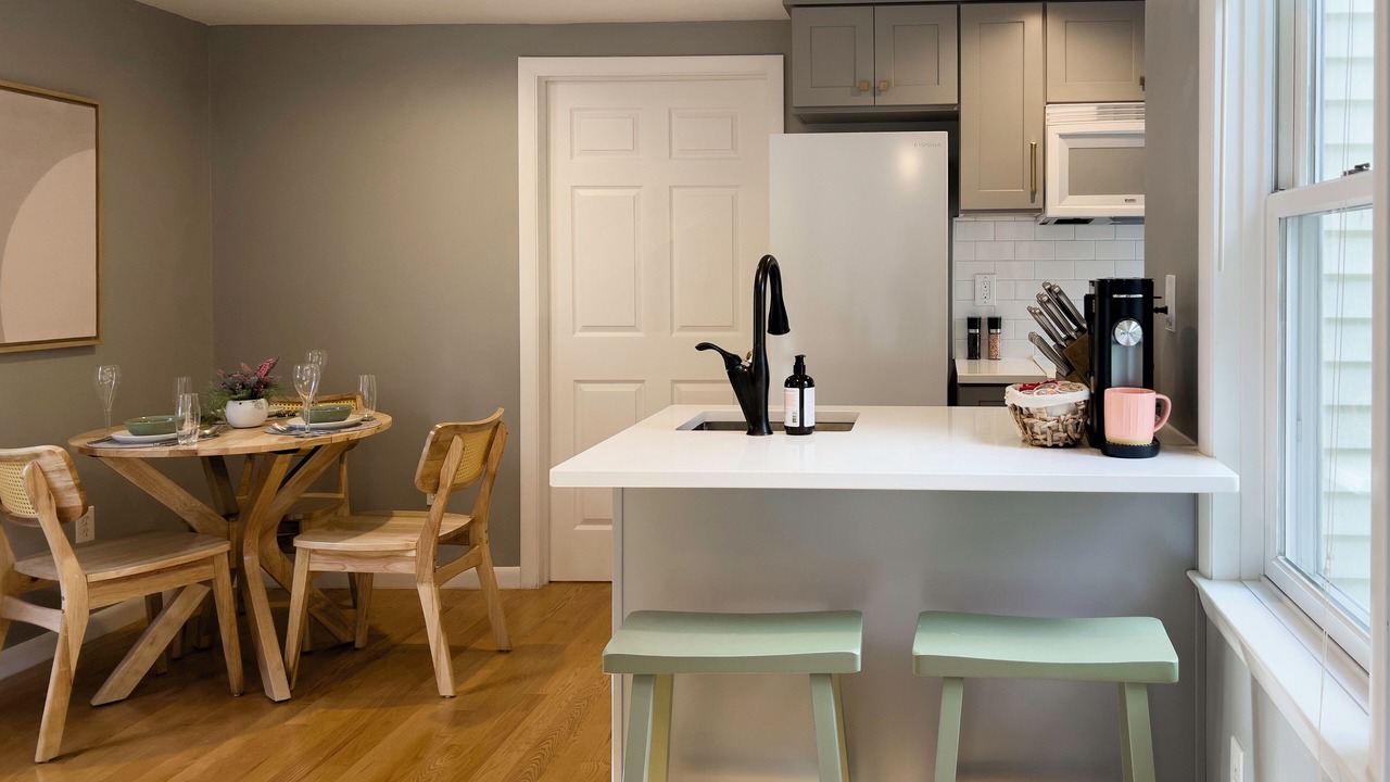 Photo of Others in Monroe