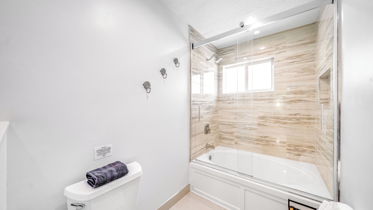 Photo of Bathroom in Lighthouse Point