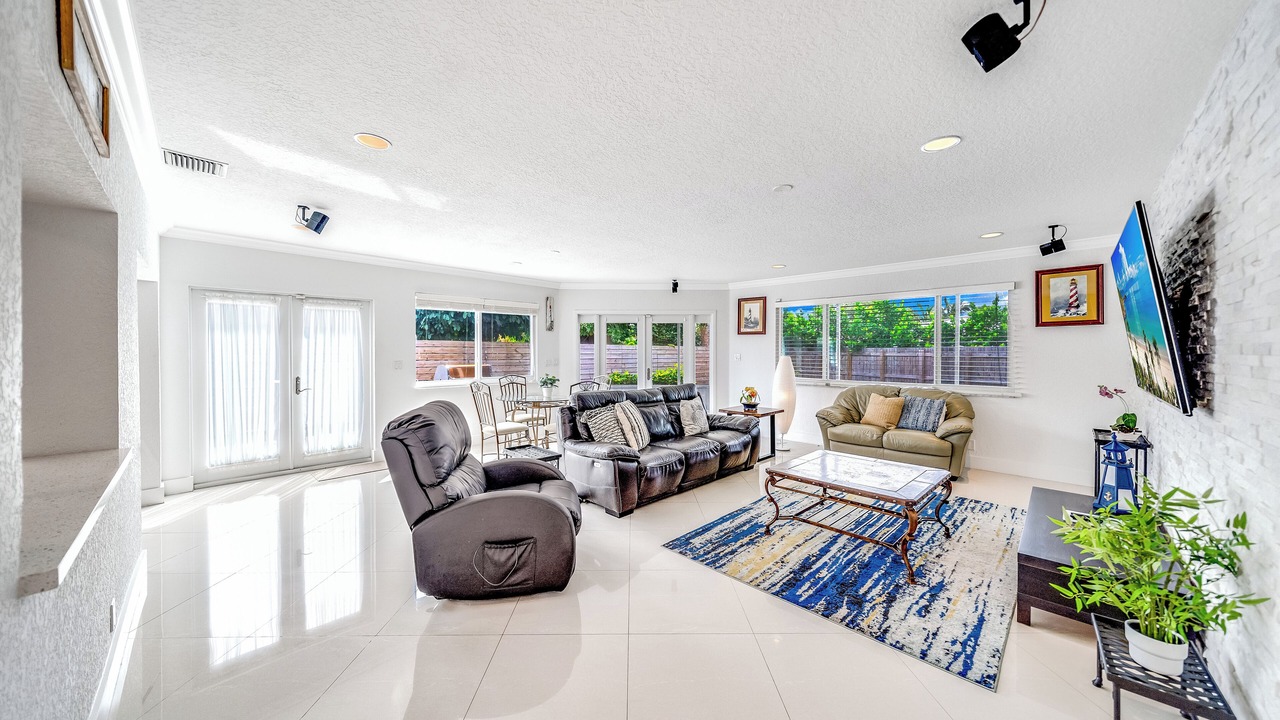 Photo of Livingroom in Lighthouse Point