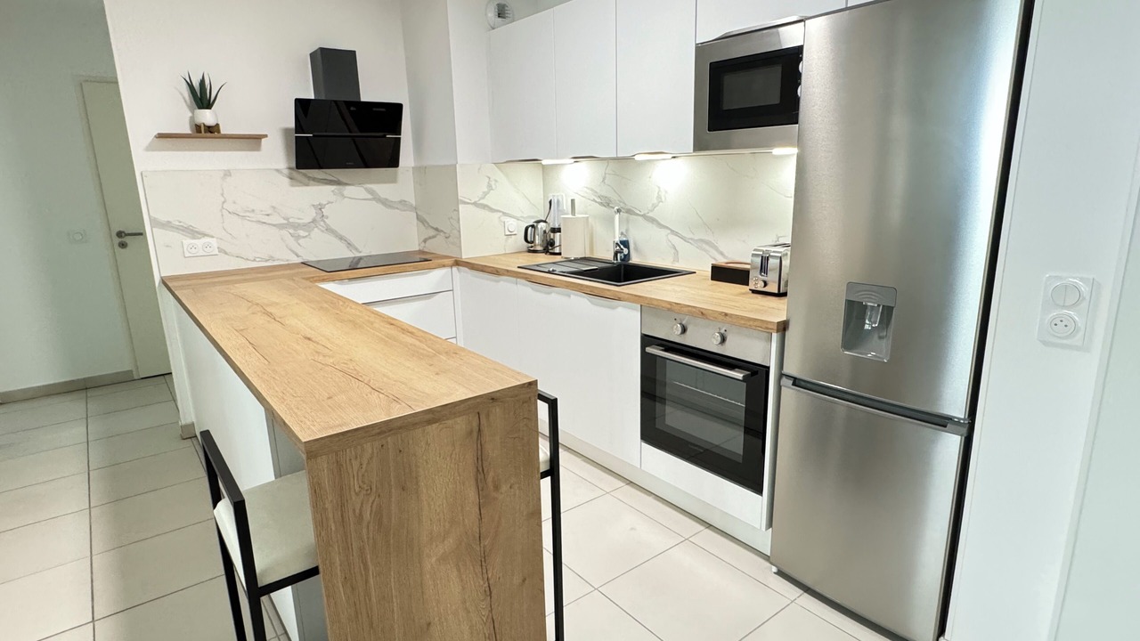 Photo of Kitchen in Hopitaux-Facultes