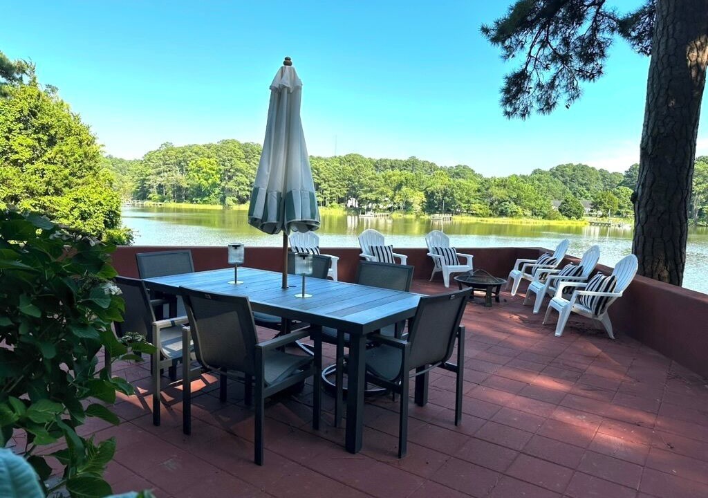 Photo of Outdoor in Davis Wharf