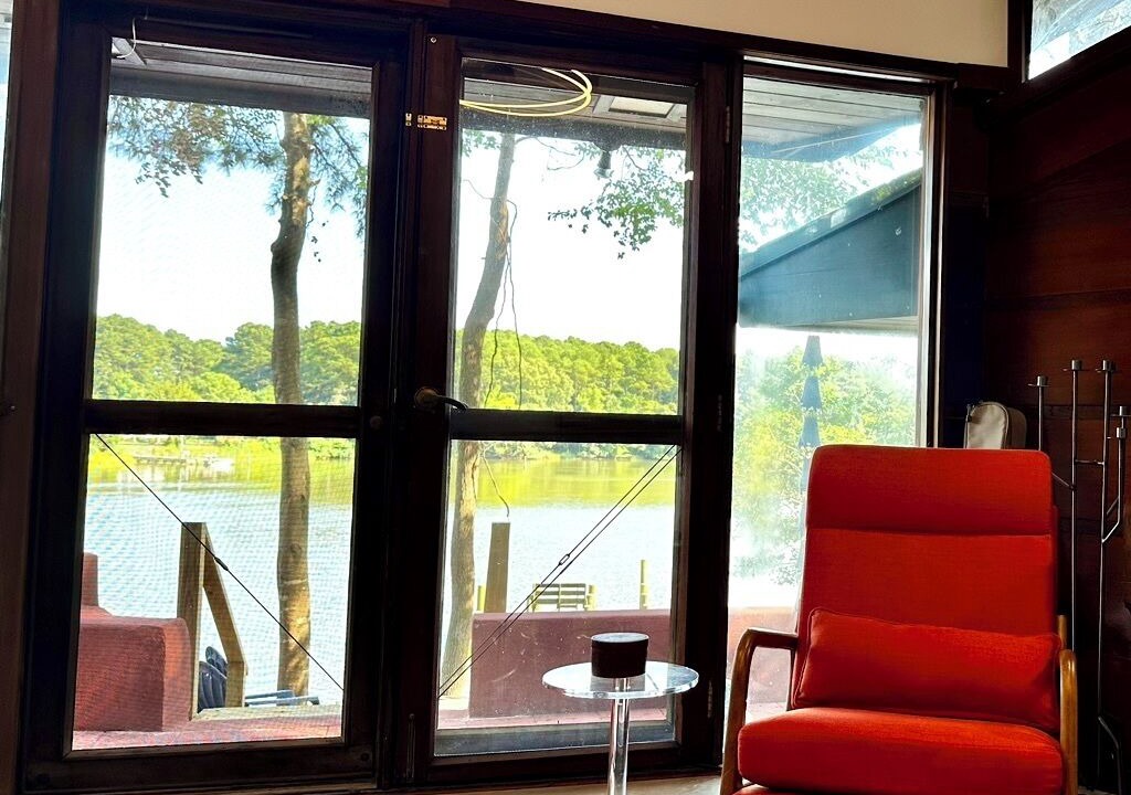 Photo of Others in Davis Wharf