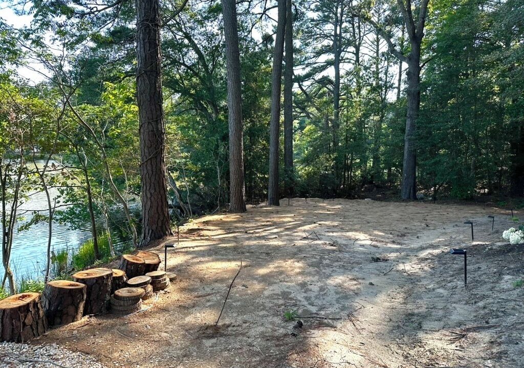 Photo of Others in Davis Wharf