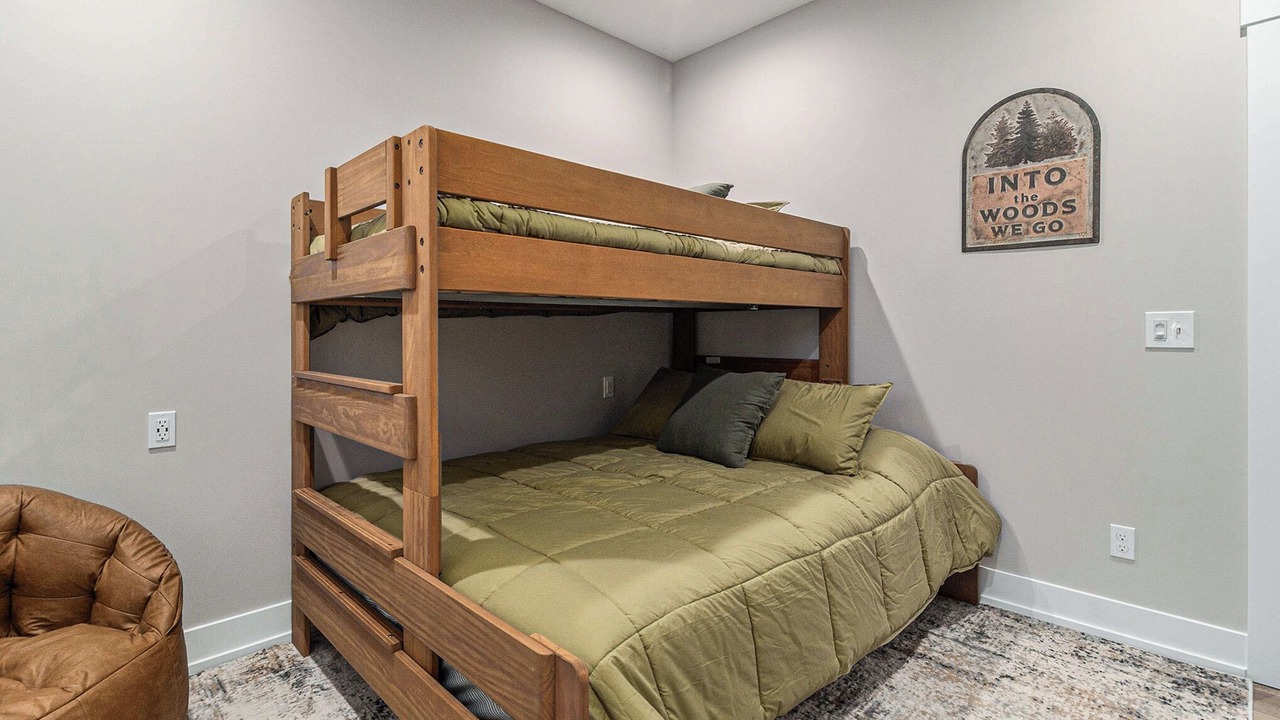 Photo of Bedroom in Silver Lake