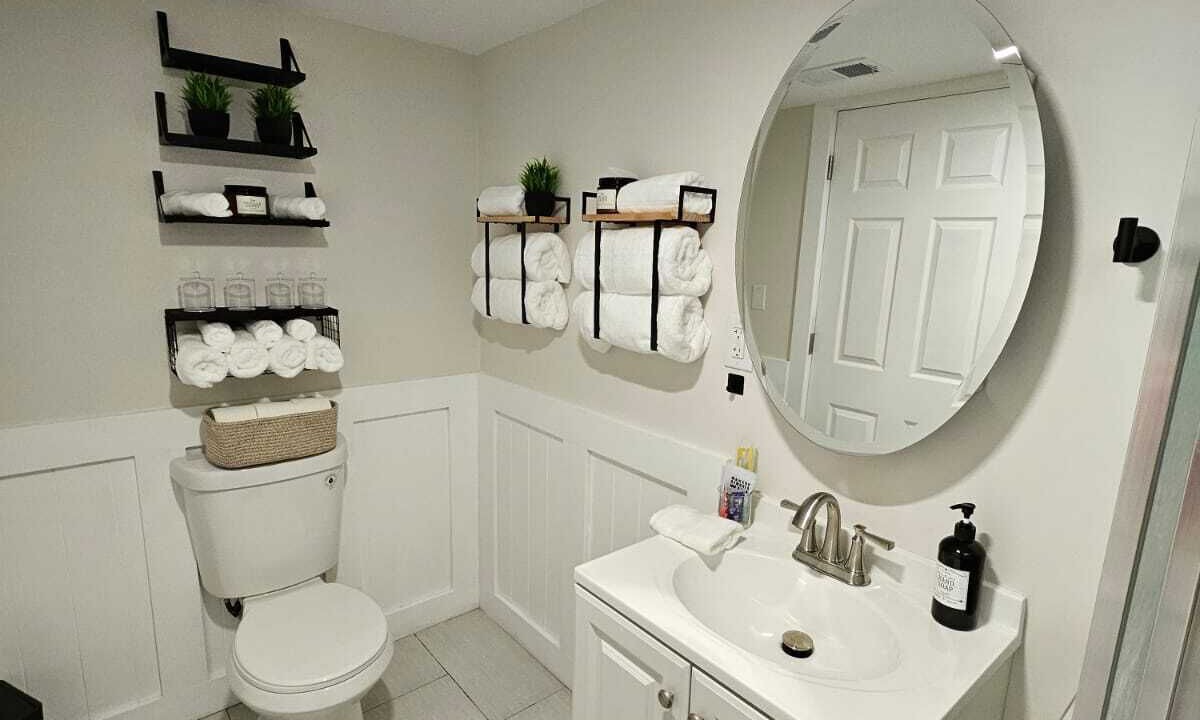 Photo of Bathroom in Dearborn