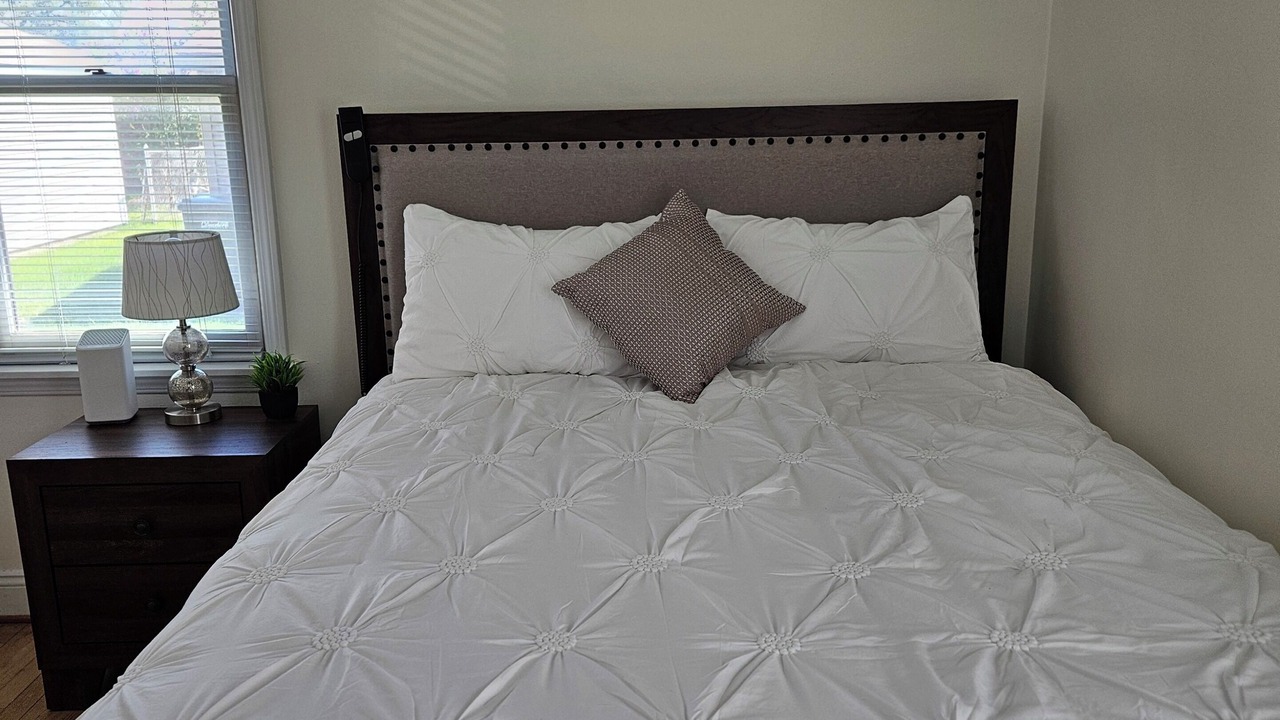 Photo of Bedroom in Dearborn