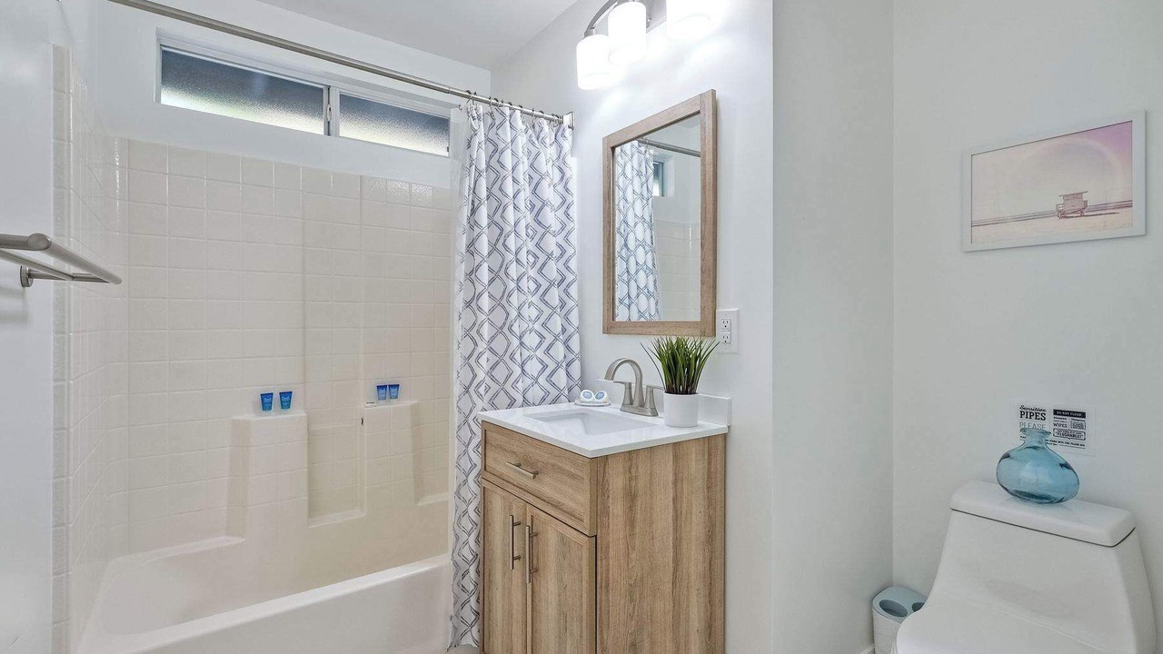 Photo of Bathroom in Loma Alta