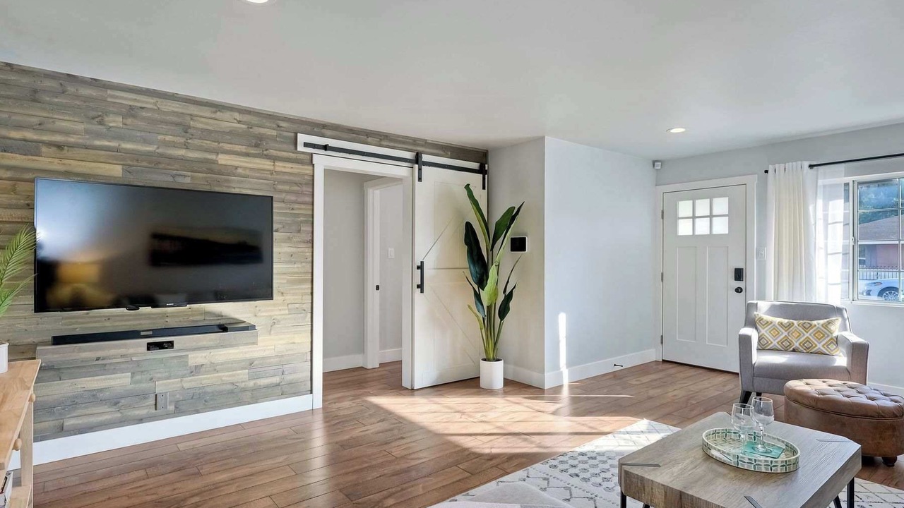 Photo of Bedroom in Loma Alta