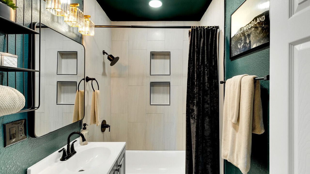 Photo of Bathroom in Feldman's