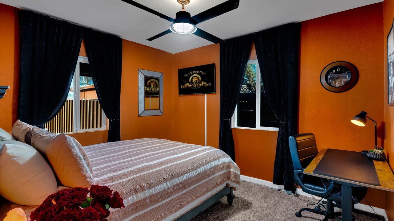 Photo of Bedroom in Feldman's