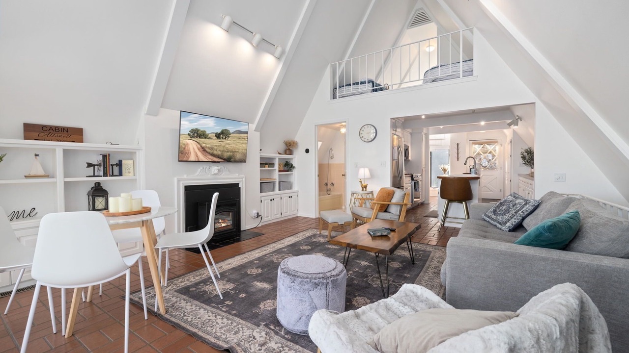 Photo of Bedroom in Lost Bridge Village