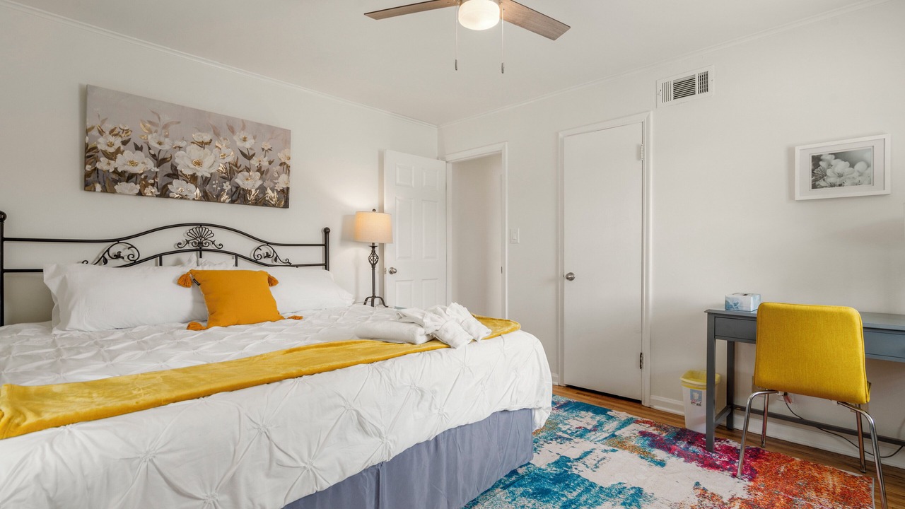 Photo of Bedroom in Tulsa