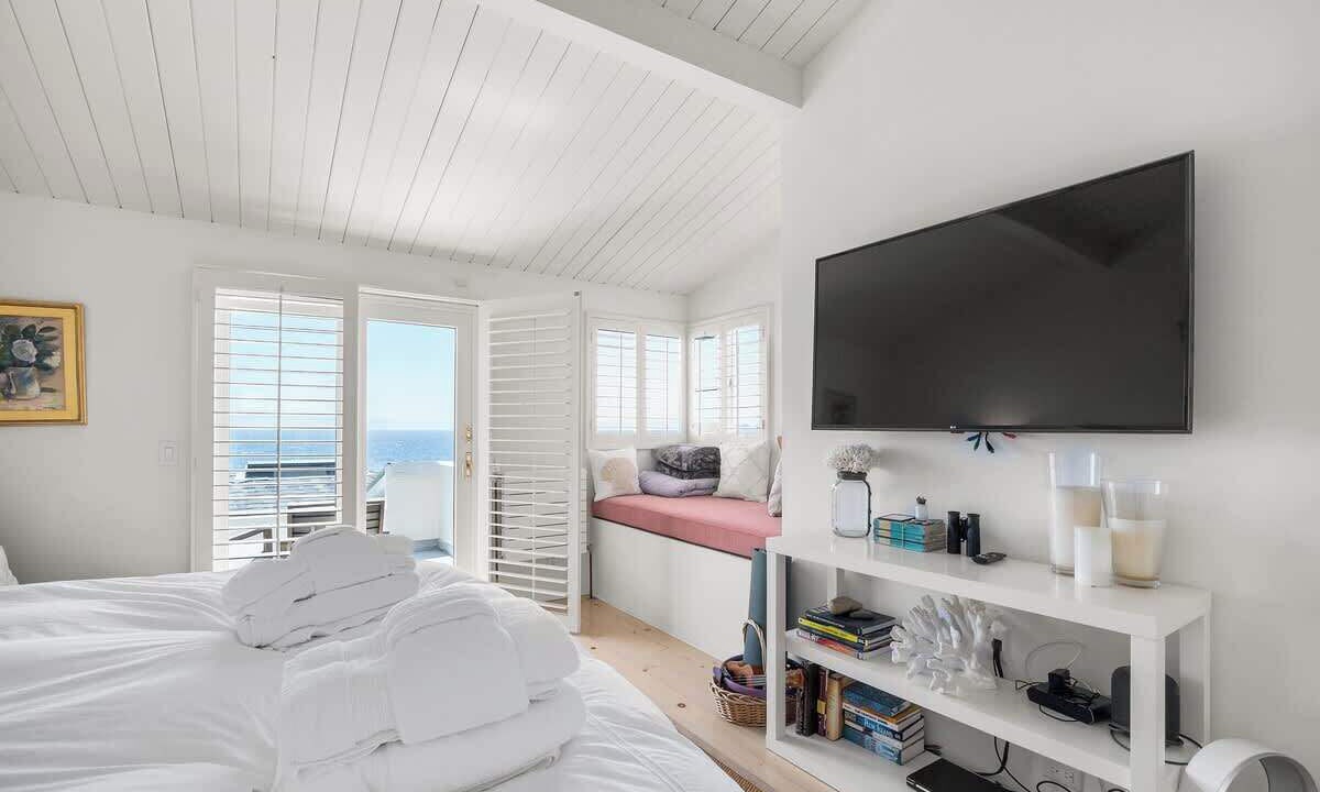 Photo of Bedroom in Aptos